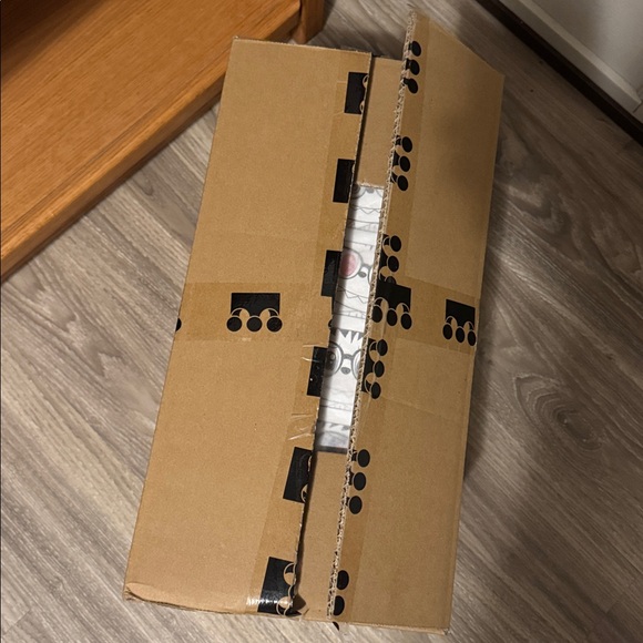 POP MART Authentic sealed in box Labubu Flip with Me!! - Picture 8 of 12